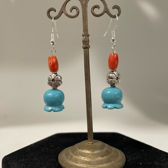Turquoise Tulip and Coral Earrings - Picture 7 of 7